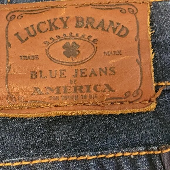 Lucky Charlie Flare Blue Jeans Size 7.. Beautiful used women's denim - Picture 7 of 8